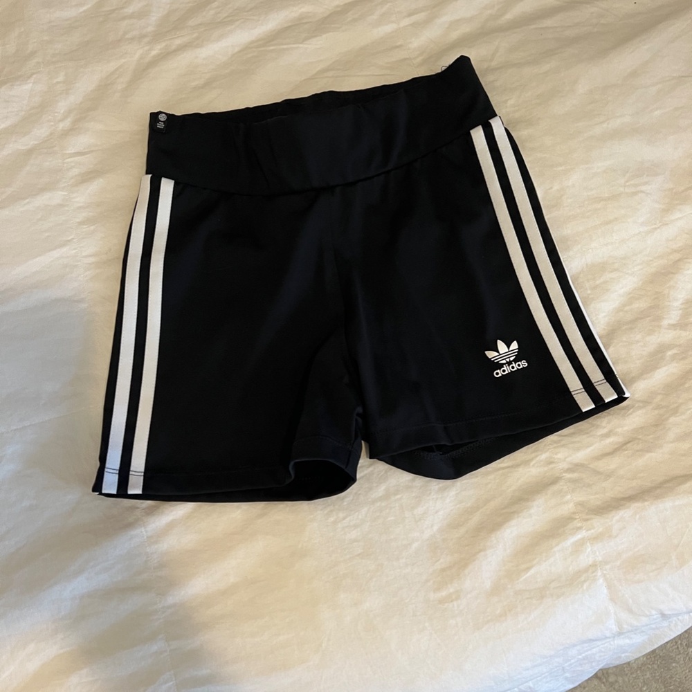 Adidas Adicolor Classics Traceable Shorts Small - image 4